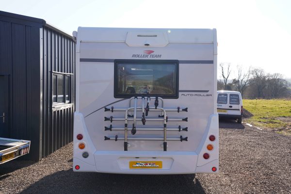 WIN THIS FIAT AUTO ROLLER 747 MOTORHOME + £2,000 CASH! | 6 BERTH | BIKE RACK | 5,900 MILES - Image 4