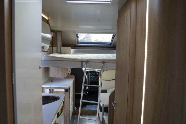 WIN THIS FIAT AUTO ROLLER 747 MOTORHOME + £2,000 CASH! | 6 BERTH | BIKE RACK | 5,900 MILES - Image 11